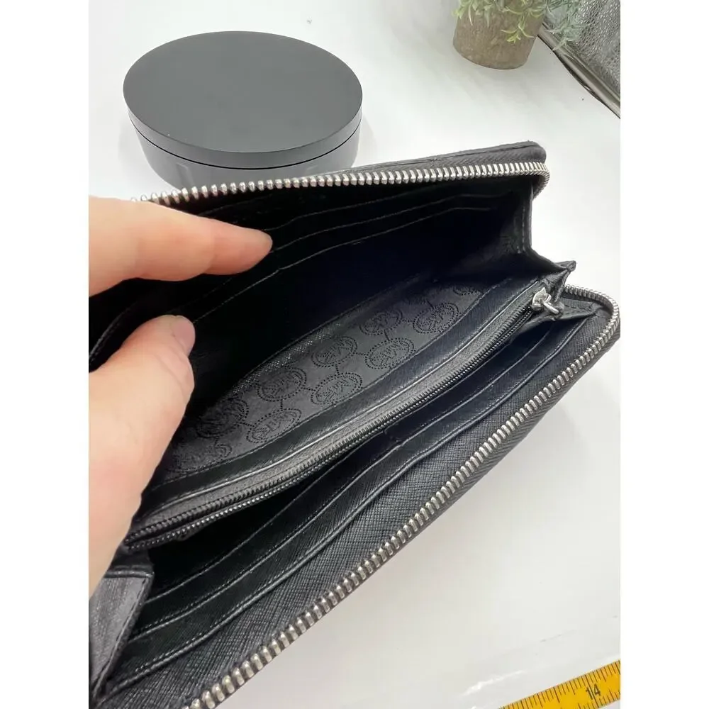 Michael Kors Zip-around Continental Black‎ Genuine Leather Jet Set Wallet